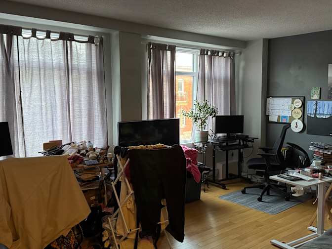 Taylor's room