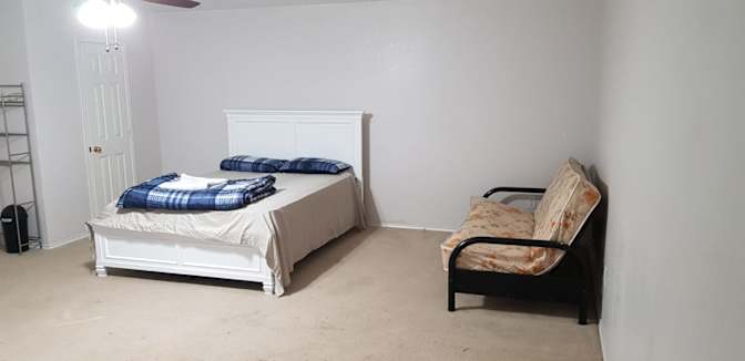 Karl's room