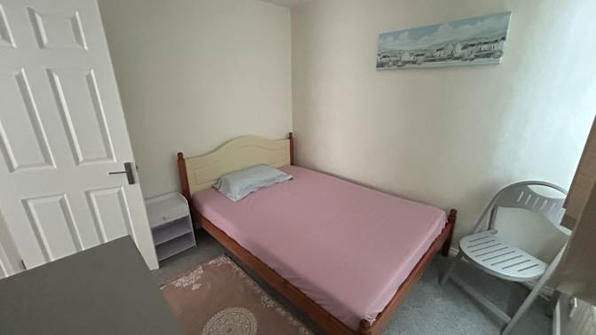 Ekta's room