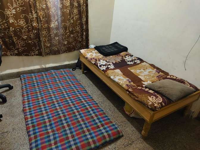 Vishal Dakle's room