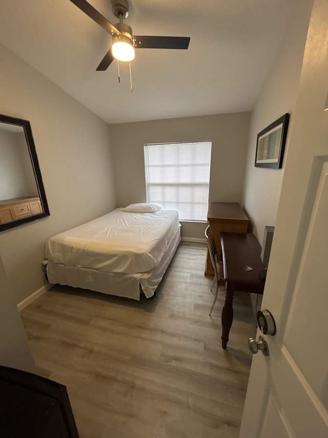 PadSplit's room