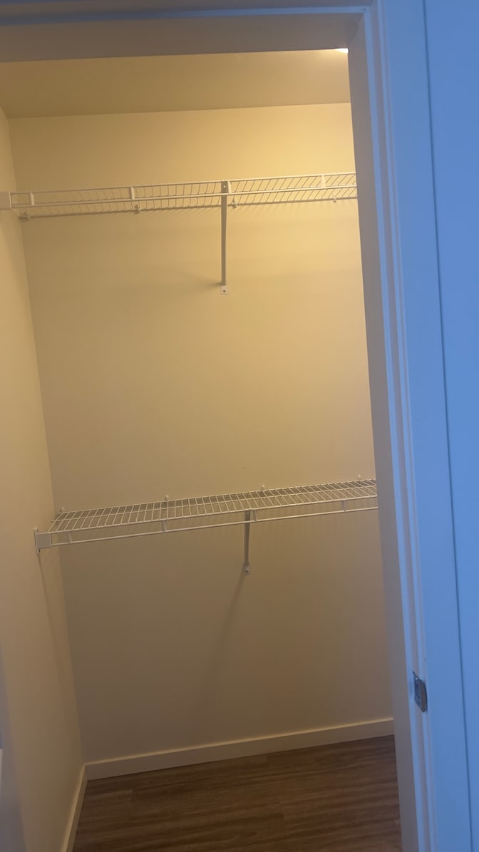 Akwesman's room