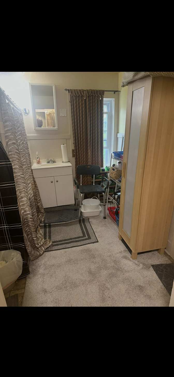 Len's room