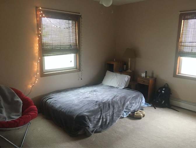Phyllis's room