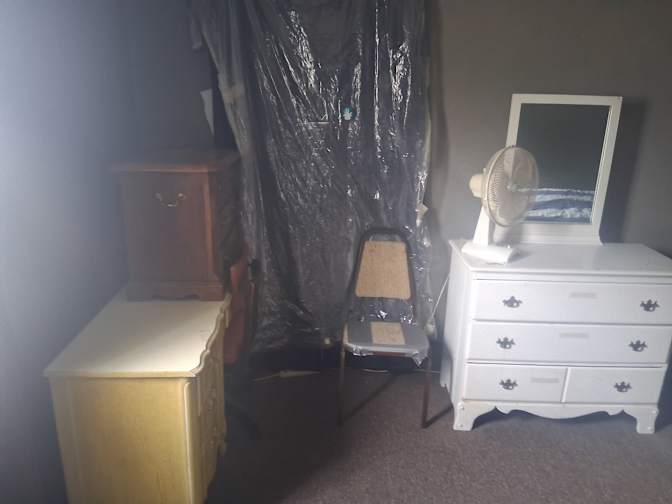Alan Quest's room