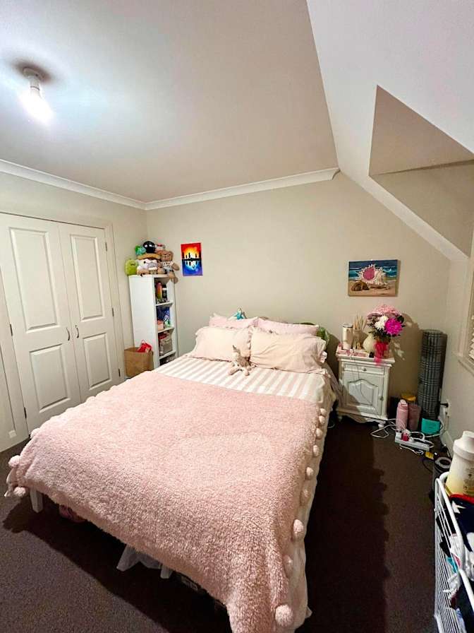 Claudia's room