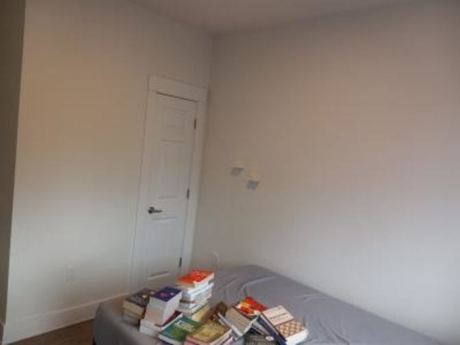 Taylor Sirnio's room