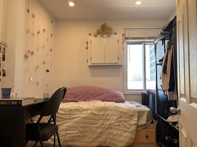 sunny's room