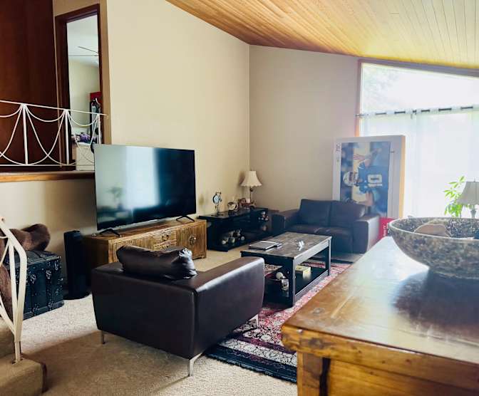 June's room