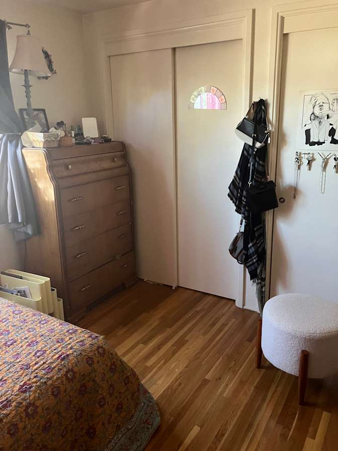 Sara's room