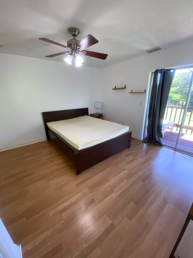 Romain Sillou's room