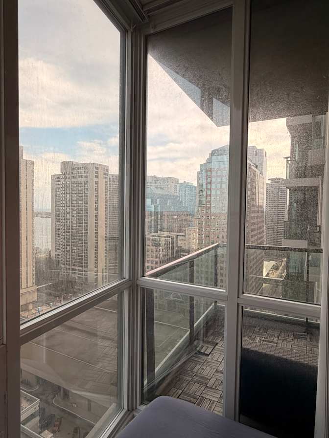 Felipe Mescia Ferrari's room