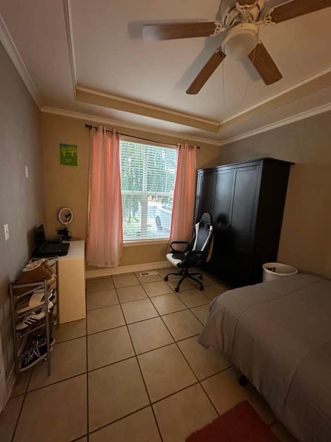 Vale's room
