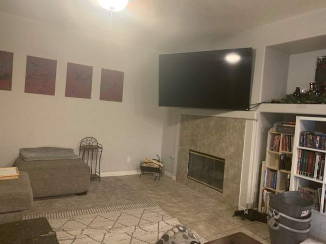 Julia Kira Kelly's room