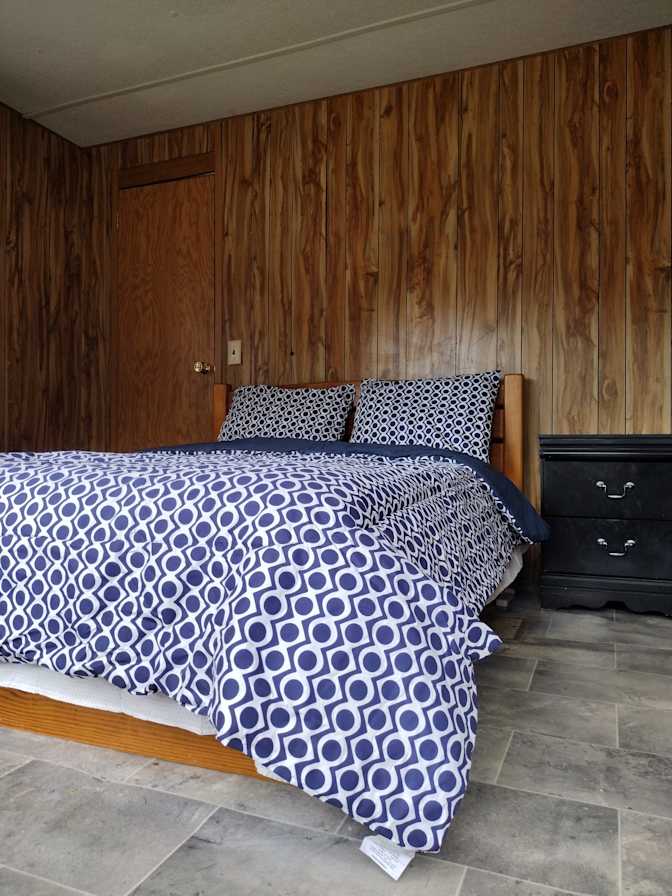 Mykh's room