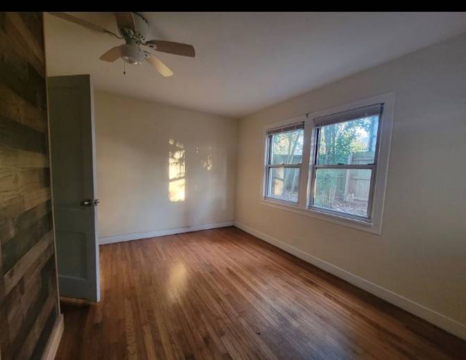 Manuel's room