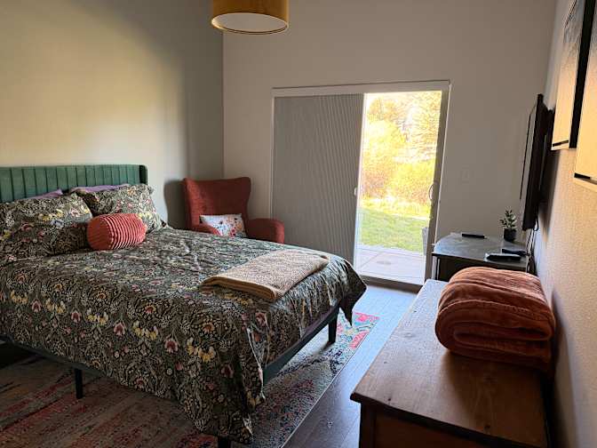 Shelly's room