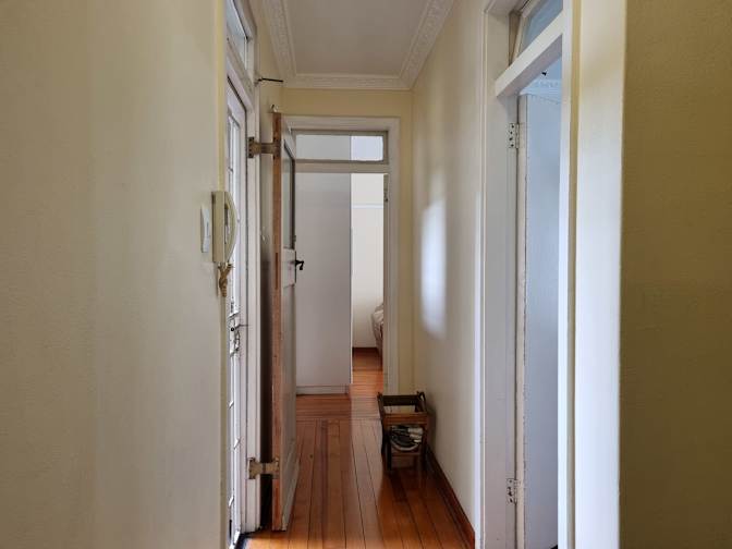 Noninzi's room