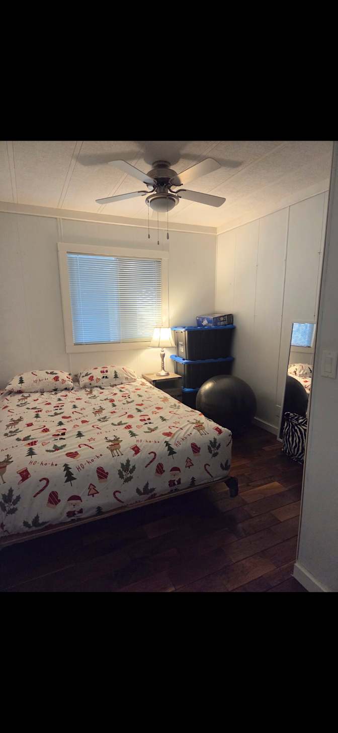 Heather Sarunic's room