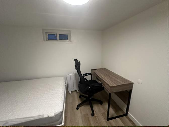 Denis's room