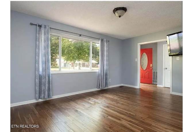 Taylore Haynes's room