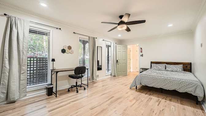 PadSplit's room