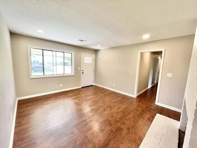Dustin's room