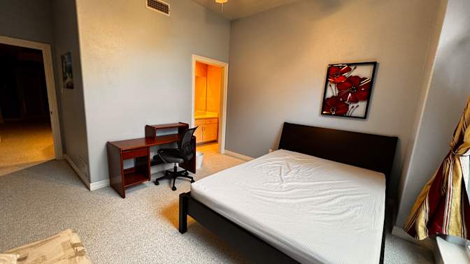 sunny's room