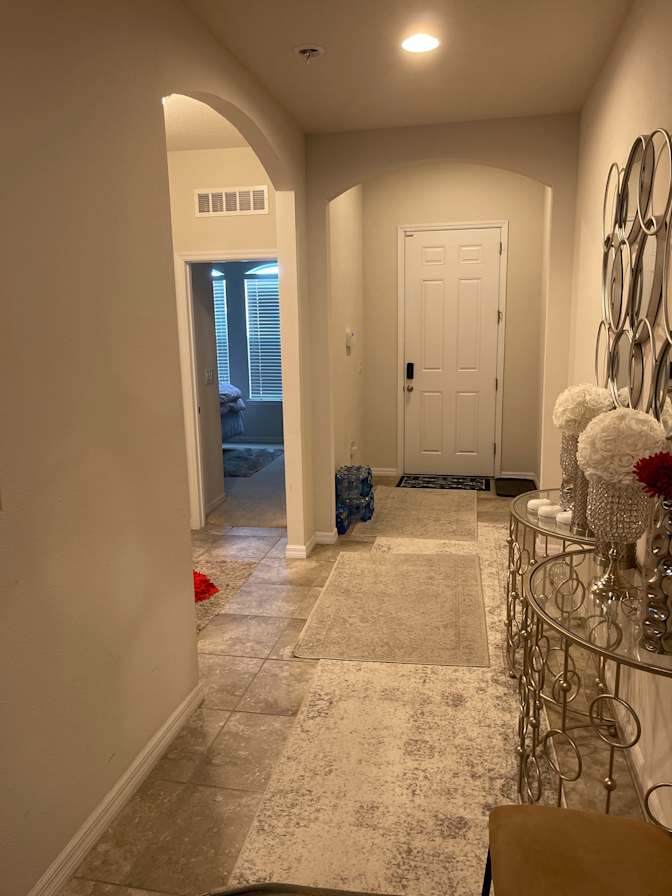 Merri Tabor's room