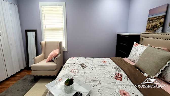 GBU Holdings Group's room