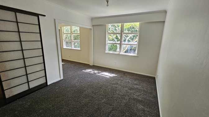 Sez's room