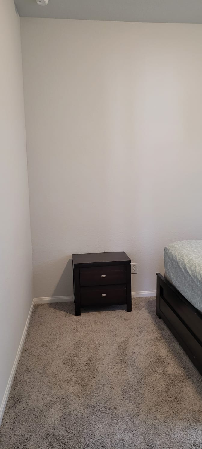 Demis's room