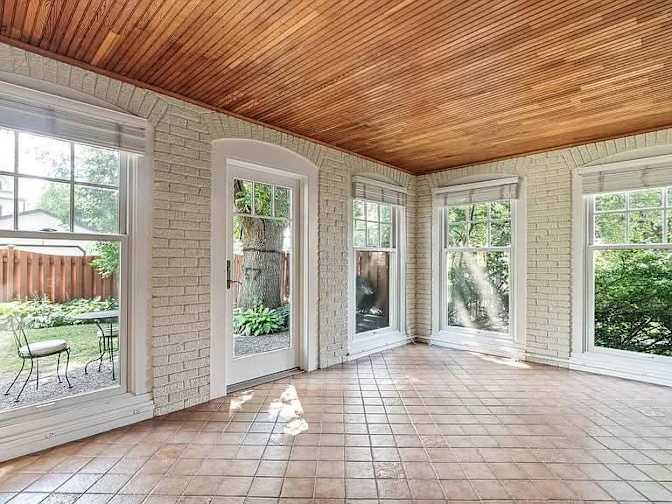 Paul's room