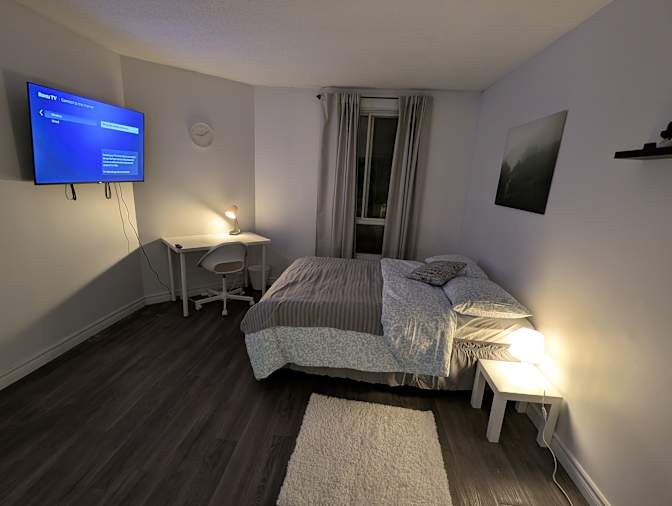 Serdar's room