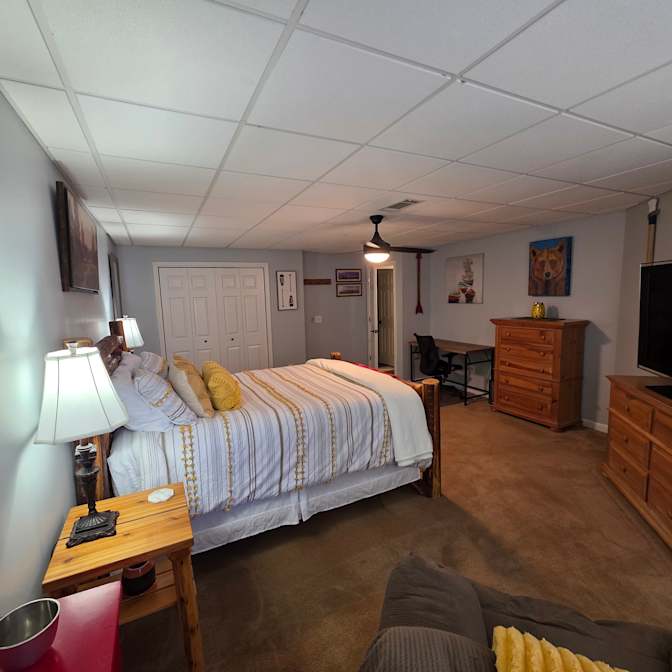 Javier's room
