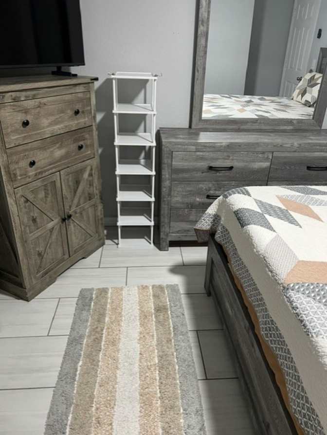 Tina Wortman's room