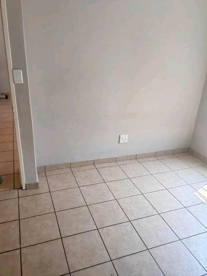 Lindokuhle Sithole's room