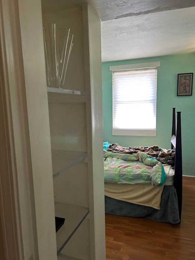 Reid's room