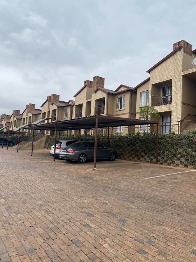 Luyanda Mhlambi's room