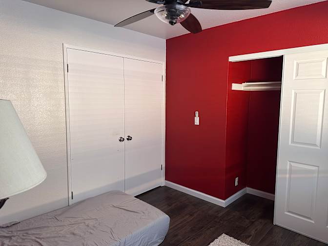 Leticia's room