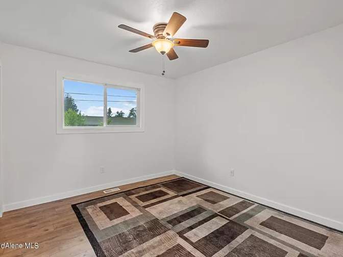 Jason Leonard's room