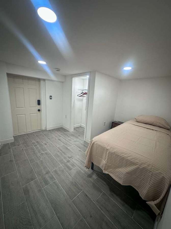 Johan Rentals's room