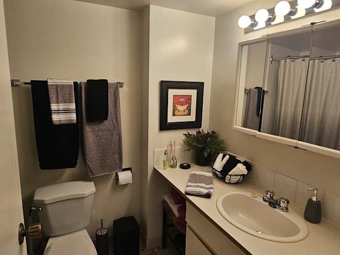 Gayle's room