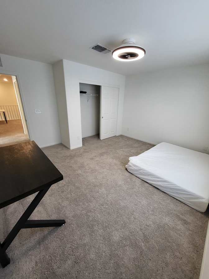 Howard's room