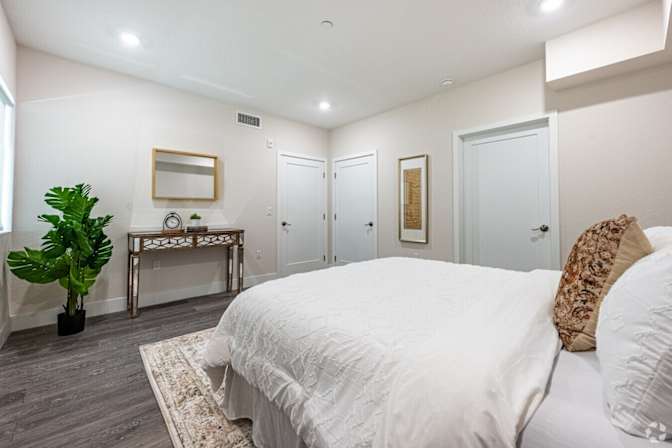 kenneth's room