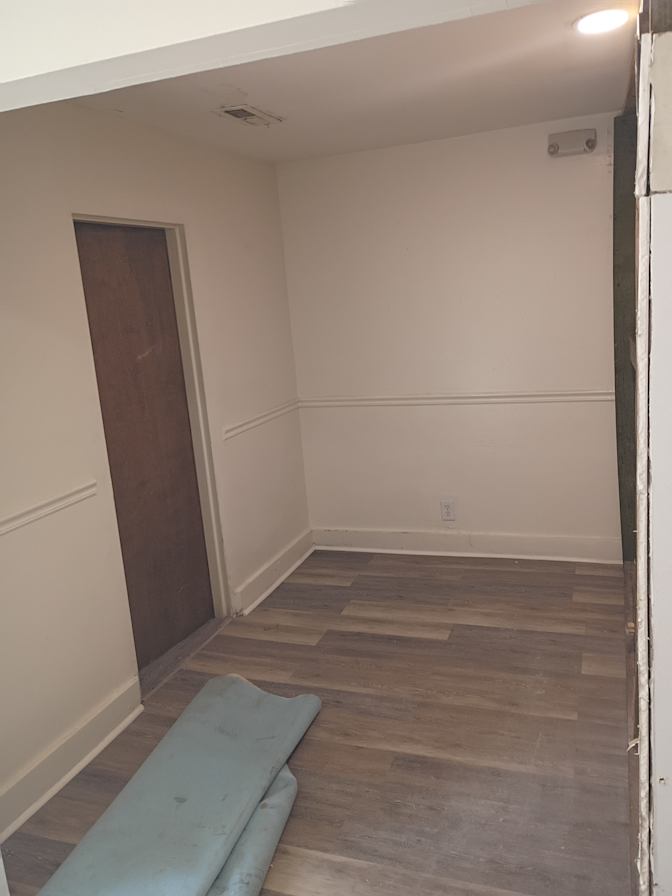 Kelly's room