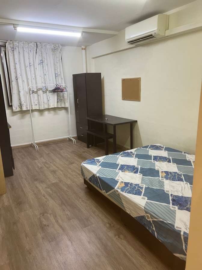 Francis Oh's room
