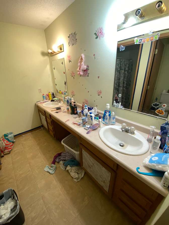 Mei's room