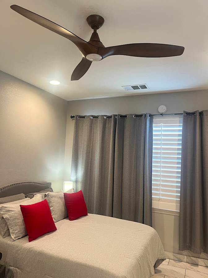Joy’s  Rentals's room
