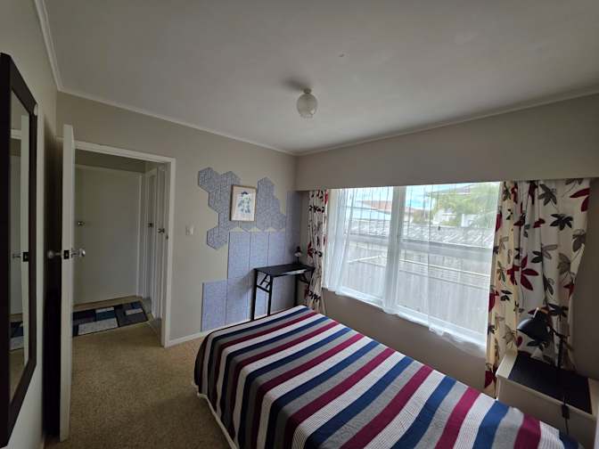 Laureano's room